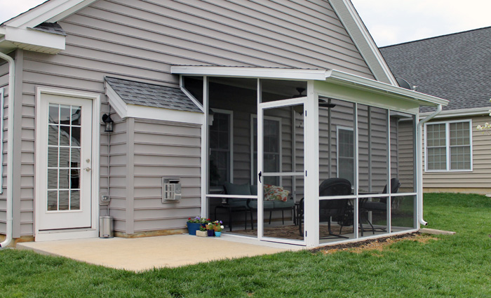 Screen enclosure by PAsunrooms