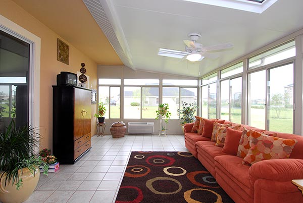 Straight roof sunroom