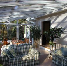 Fully furnished sunroom